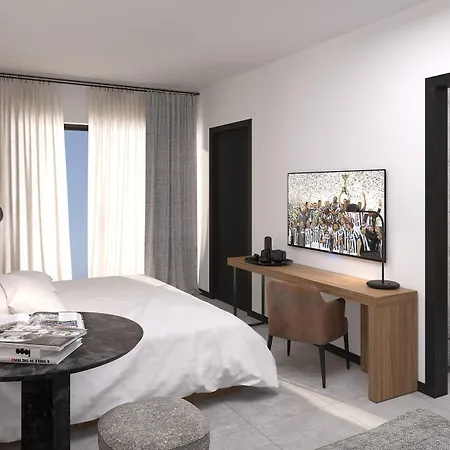 J Otel 4*