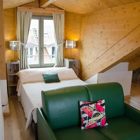Sweet Aparthotel *