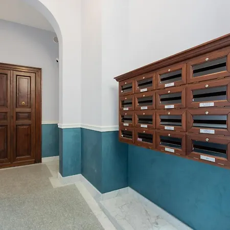 Apartment Rosso E Blu Di San Salvario By Wonderful Italy Turin