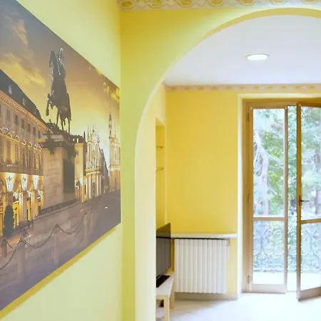 Centro - Vista Piazza Vittorio / Wi-fi & Netflix Apartment *