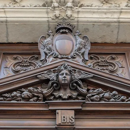Il Nido Dei Colori Di Palazzo Saluzzo * Turin