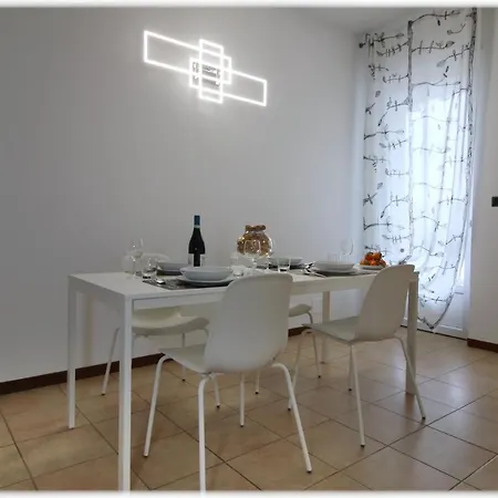 Apartament 10 Min Metro Palavela