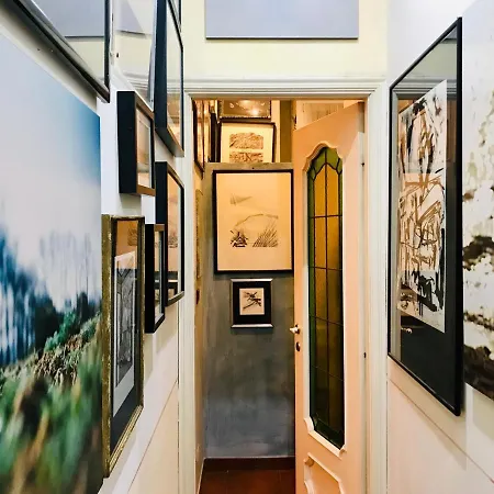 Dora Gallery * تورينو