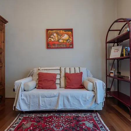 Charming Near Porta Nuova By Wonderful Italy Apartment