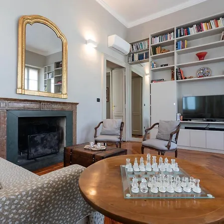 Charming Near Porta Nuova By Wonderful Italy Apartment Turin