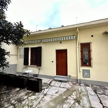 Apartamento Casa Mantova - Vicino Al Campus Turín