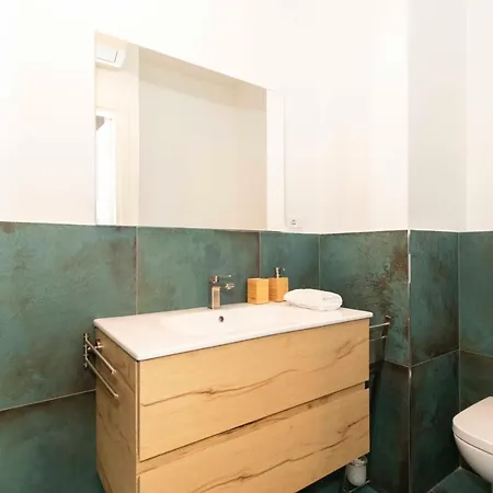 Roomy And Cozy Lingotto Apartment *
