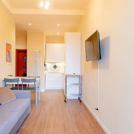 Cozy Close To Metro Appartement
