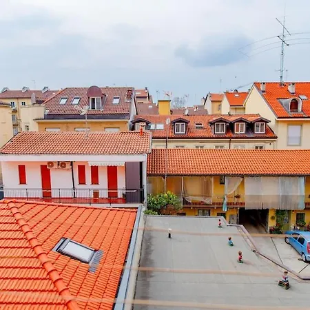 Cozy Close To Metro Appartement *