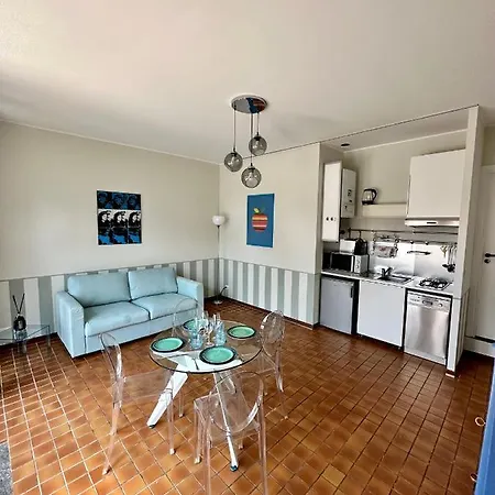 Casa Sabaudia Apartment
