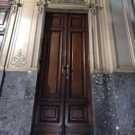 Charming Renovated In Turin- 2 Bathrooms Appartement *