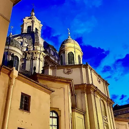Al Bicerin Apartment, In Historical Center Of Turin