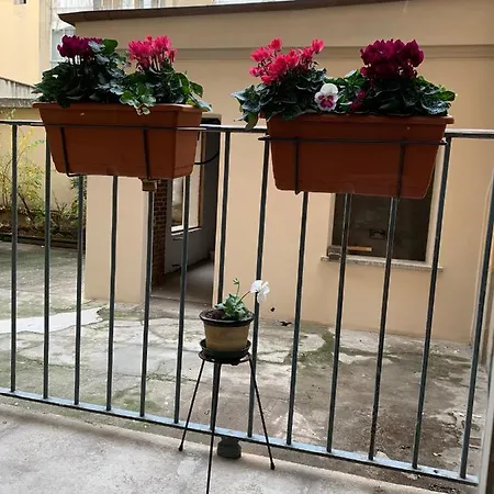 Charming Renovated In Turin- 2 Bathrooms Turijn