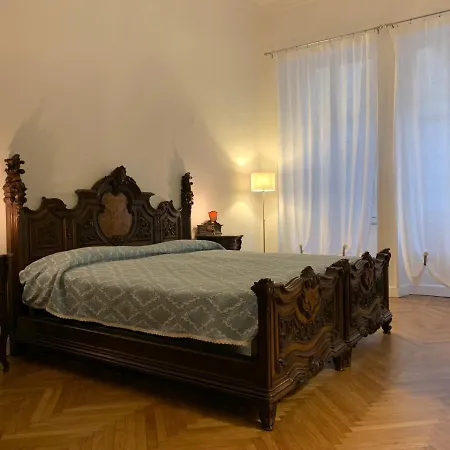 Appartement Charming Renovated In Turin- 2 Bathrooms Turijn