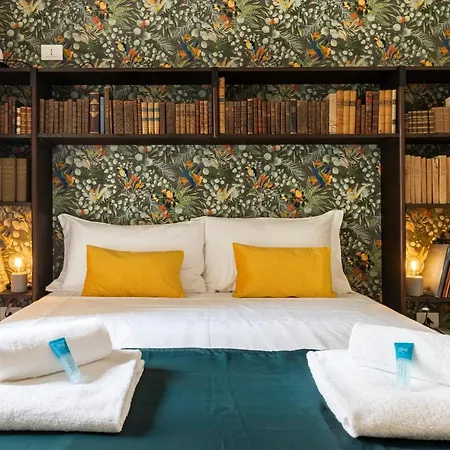 Bed & Books By Wonderful Italy Torino