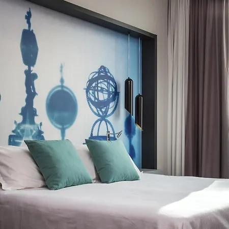 Duparc Contemporary Hotel 4*