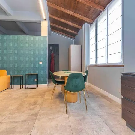 Gallery Loft 2 City Center * Turin