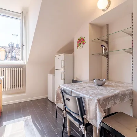 Appartamento Casa Valeggio Attic Apt Few Steps From Porta Nuova Torino