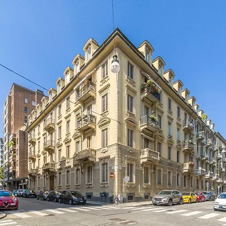 Casa Valeggio Attic Apt Few Steps From Porta Nuova *