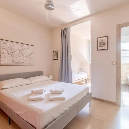 Appartamento Casa Valeggio Attic Apt Few Steps From Porta Nuova