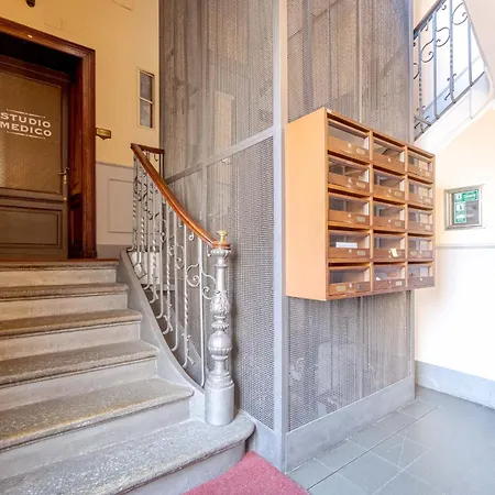 Casa Valeggio Attic Apt Few Steps From Porta Nuova Torino