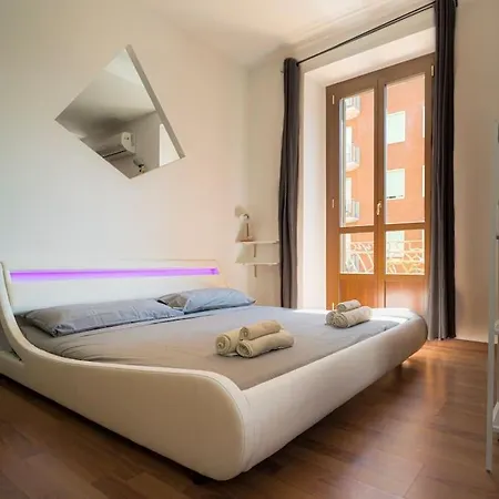 * Comodo Trilocale X6 * 10 Min Dal Centro Storico * Turín