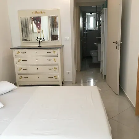 Homestay La Tana Del Bianconiglio *