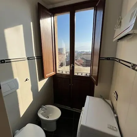 아파트 Loft A Due Passi Dal Politecnico *