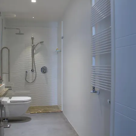 Piazza Castello Aparthotel 3*