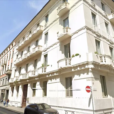 بيت ضيافة Cavour
