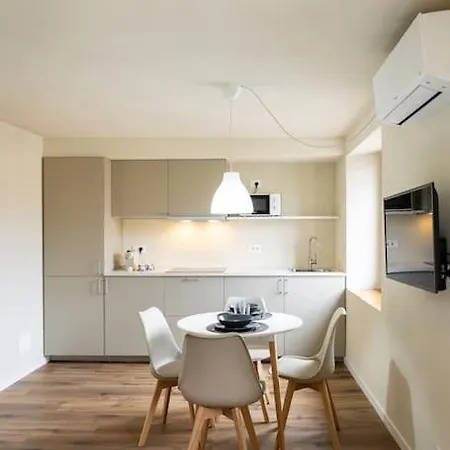 Monolocale Moderno E Porta Nuova Vittorio Apartment