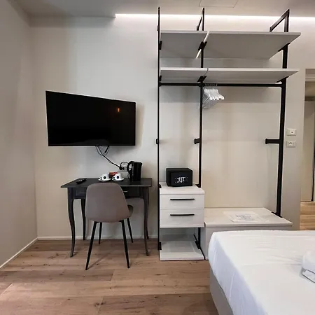 Adalesia & Coffee Hotell