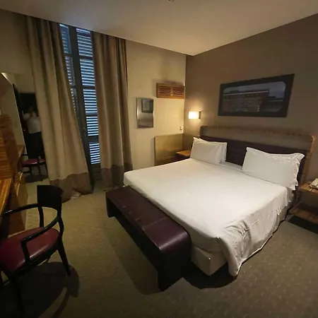 Sure By Western Centre Hotel Turim
