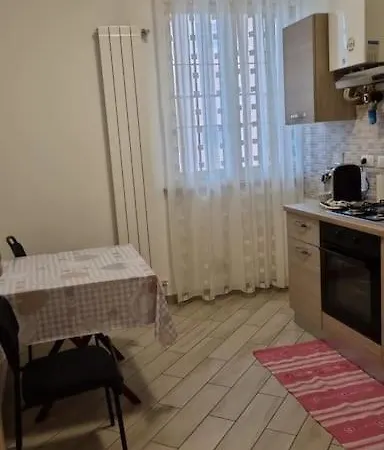Trilocale 5 Posti Letto تورينو