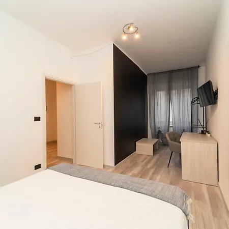 1 B&business - 50 Mt Dalle Molinette, 300 Mt Da Metro Spezia, 1k M Da Lingotto Fiere * Torino