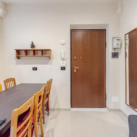 Appartamento Completa Di Tutto, Metro Fiere Universita Ospedali *