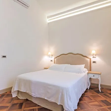 Suyte Torino Centro Πανσιόν 2*