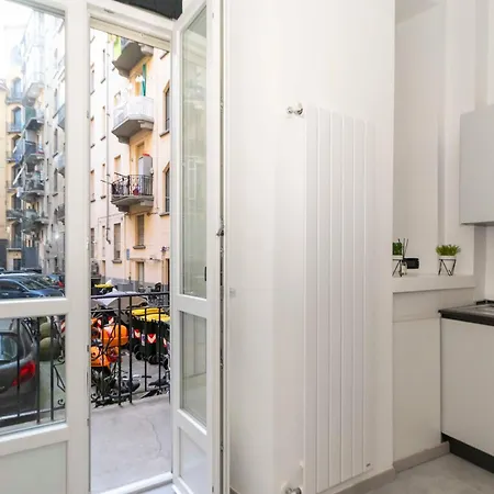 Апартаменты Mm Bernini Elegant & Modern Flat