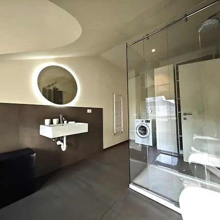 Hostdomus - Lagrange Luxury Apartament