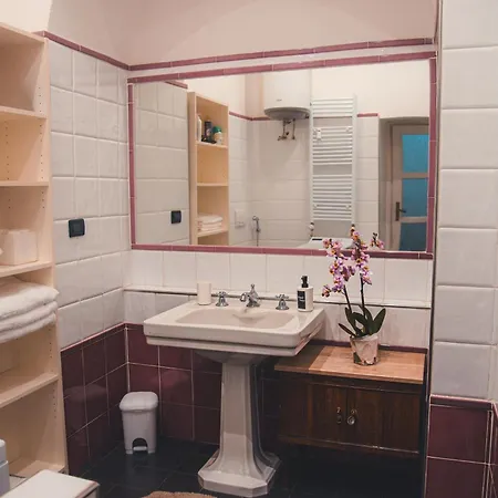 Centro San Carlo Apartmán