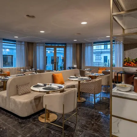 ホテル Hilton Centre 5*