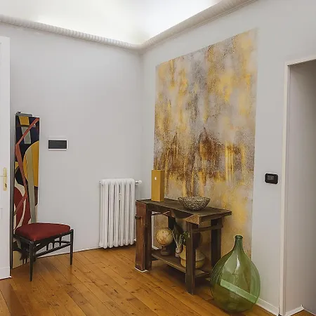 Il Salotto Di In Piazza Vittorio Veneto By House Collection Apartamento *