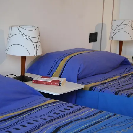 A Casa Romar Alojamento de Acomodação e Pequeno-almoço
