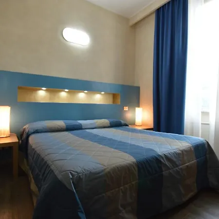 Star 4* Turín