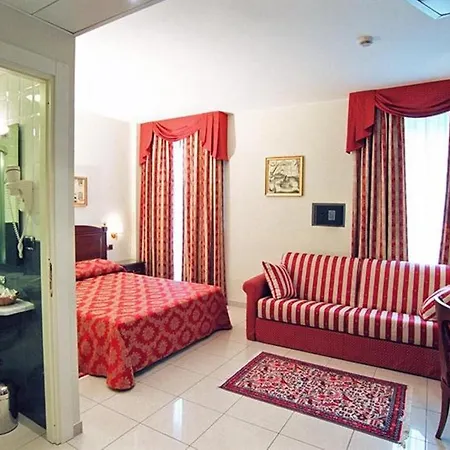 Hotel Savoia 3*