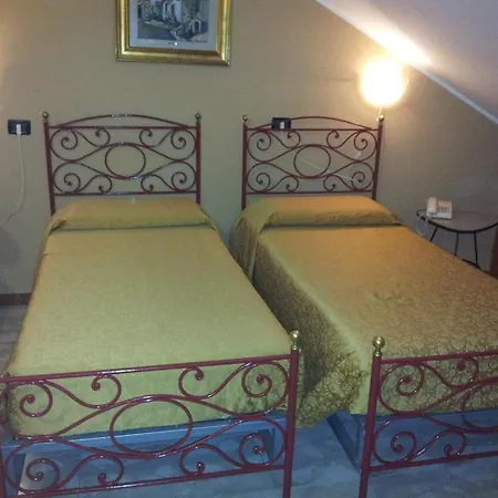 Imperial Hotel 3*
