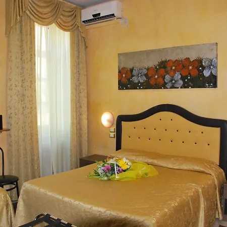 Otel Antico