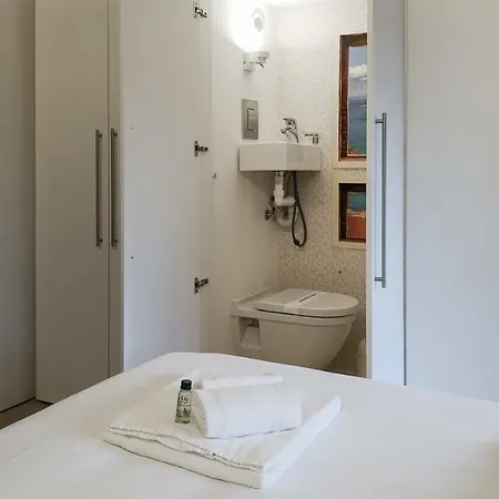 25 Verde Treehouse Loft Apartment *