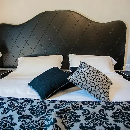 B&B Maison Reve Centro 2*