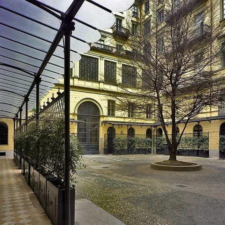 Golden Eagle Appartement